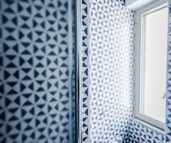 Bed & Breakfast On The Sea-view&kitchen In